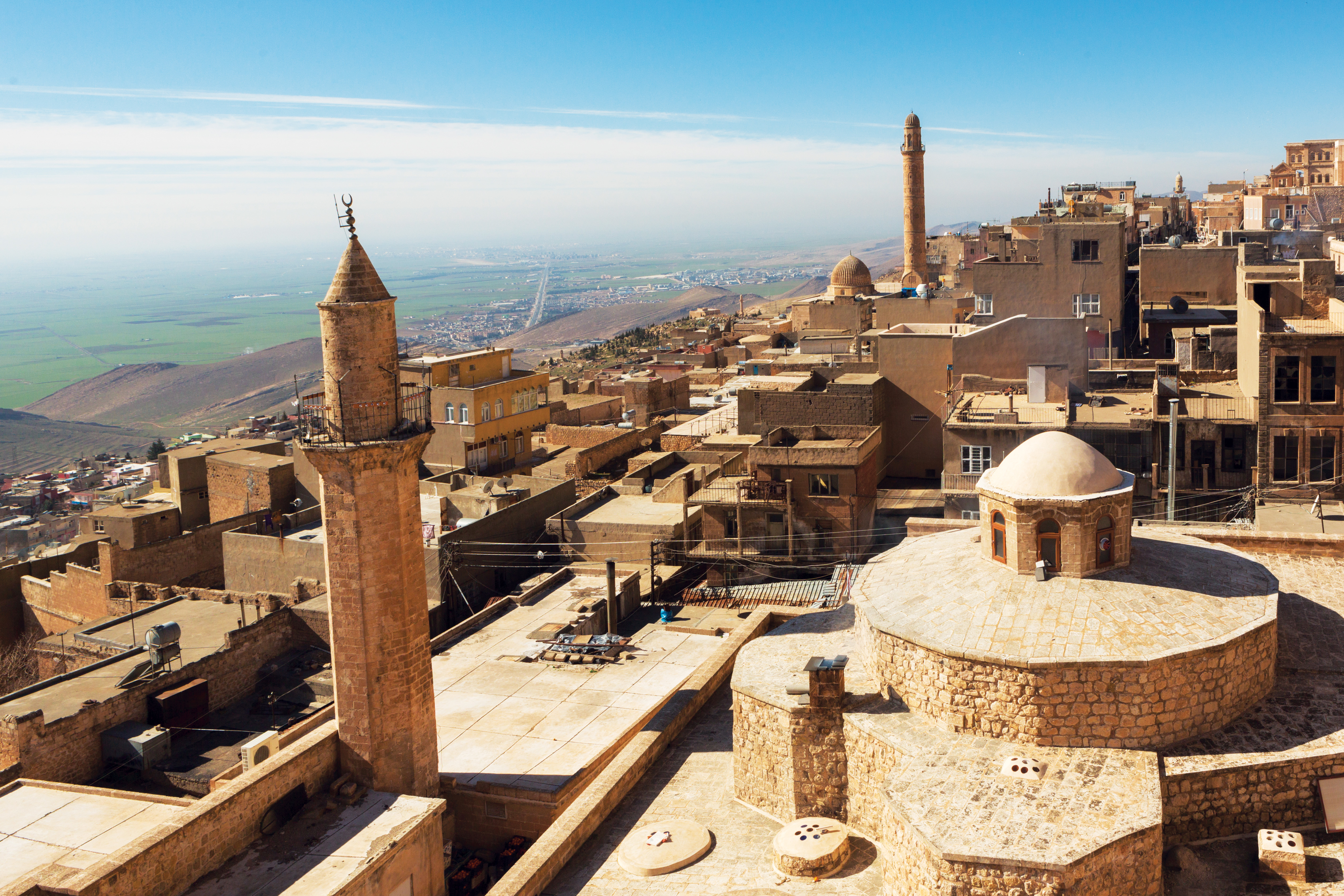 mardin farkli dinlerin kucaklastigi bir baris sehri ydi derin tarih